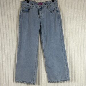 Edikted low rise, baggy, straight jeans, size large (8)